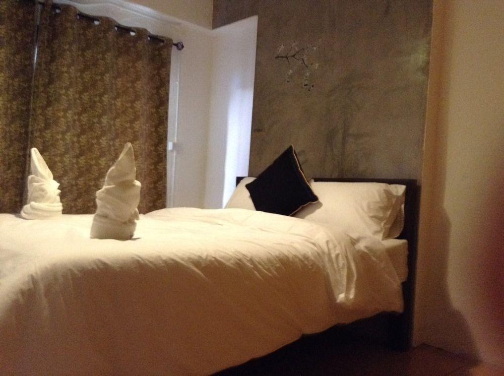 Isleep Guesthouse Chiang Mai Bagian luar foto
