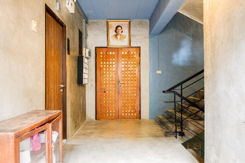Isleep Guesthouse Chiang Mai Bagian luar foto
